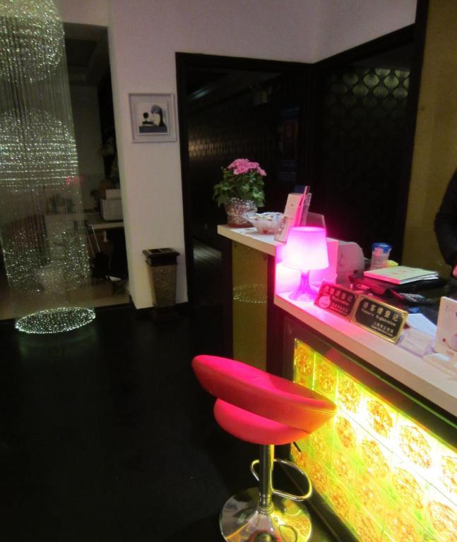 Jiujiu Holiday Hotel Šanghaj Exteriér fotografie