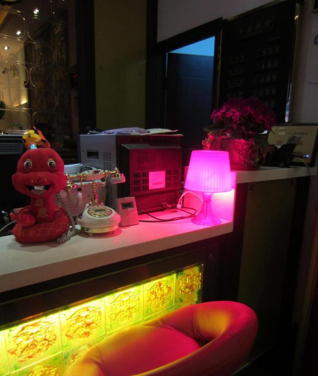 Jiujiu Holiday Hotel Šanghaj Exteriér fotografie