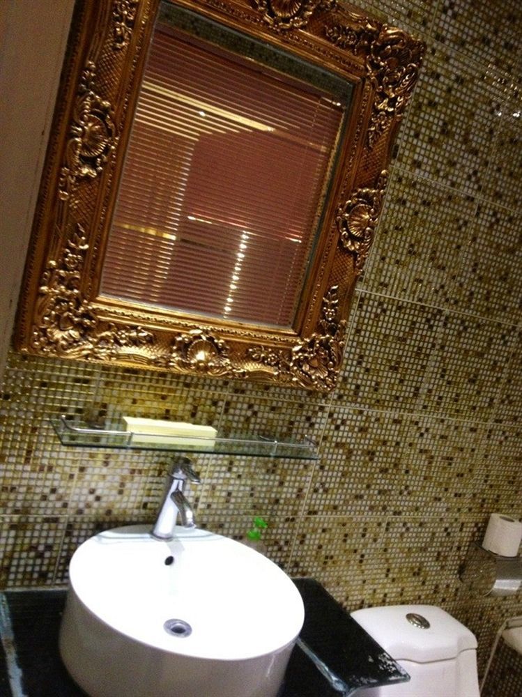 Jiujiu Holiday Hotel Šanghaj Exteriér fotografie